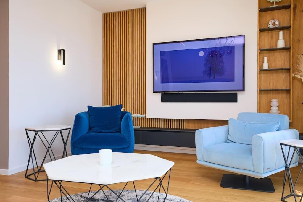 New & Stunning Views In Luxury 5* Divona