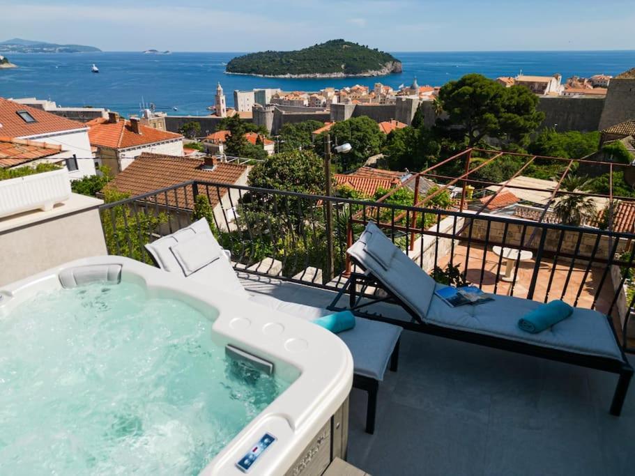 Apartment New & Stunning Views In Luxury 5* Divona *